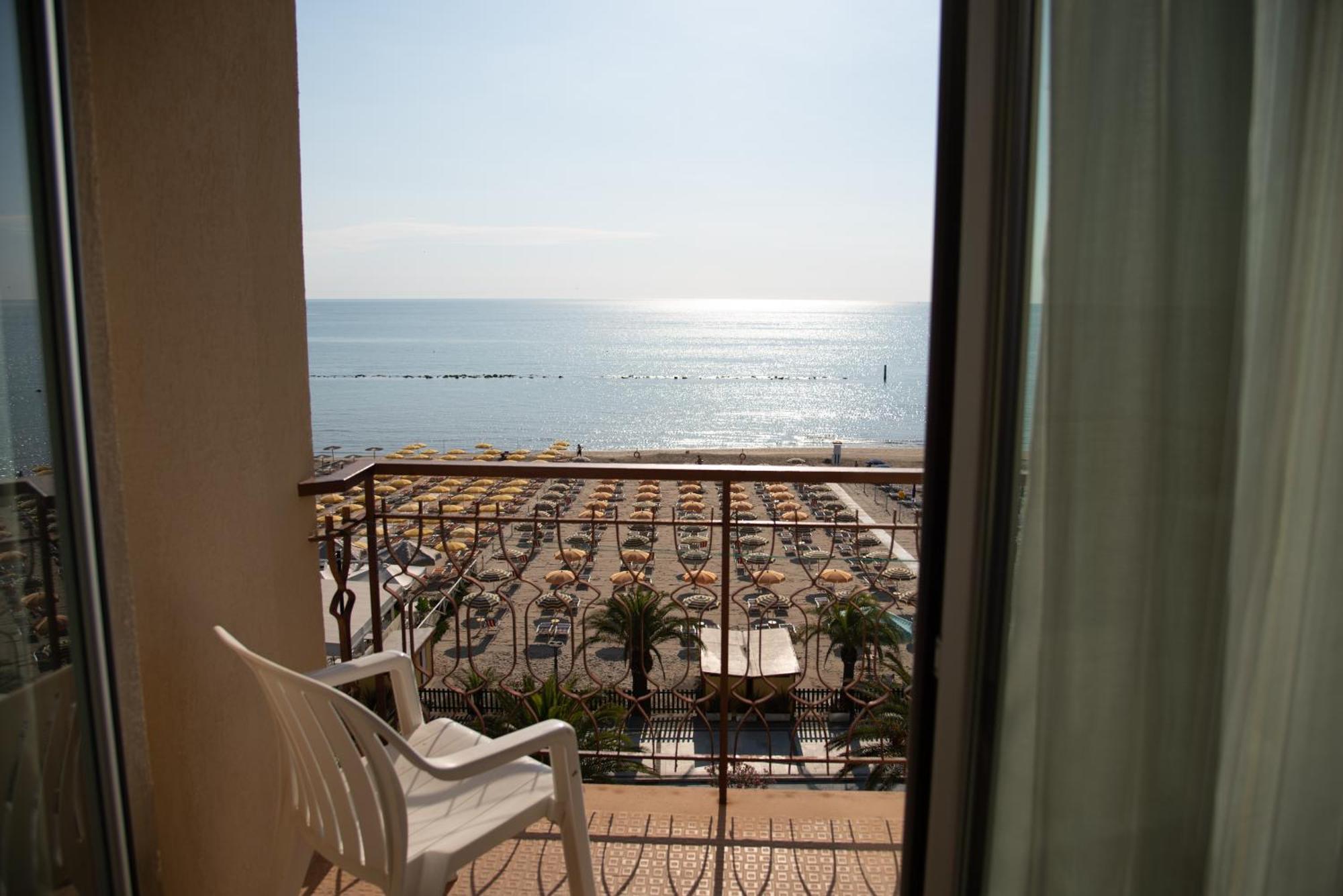 Eden 3* Grottammare