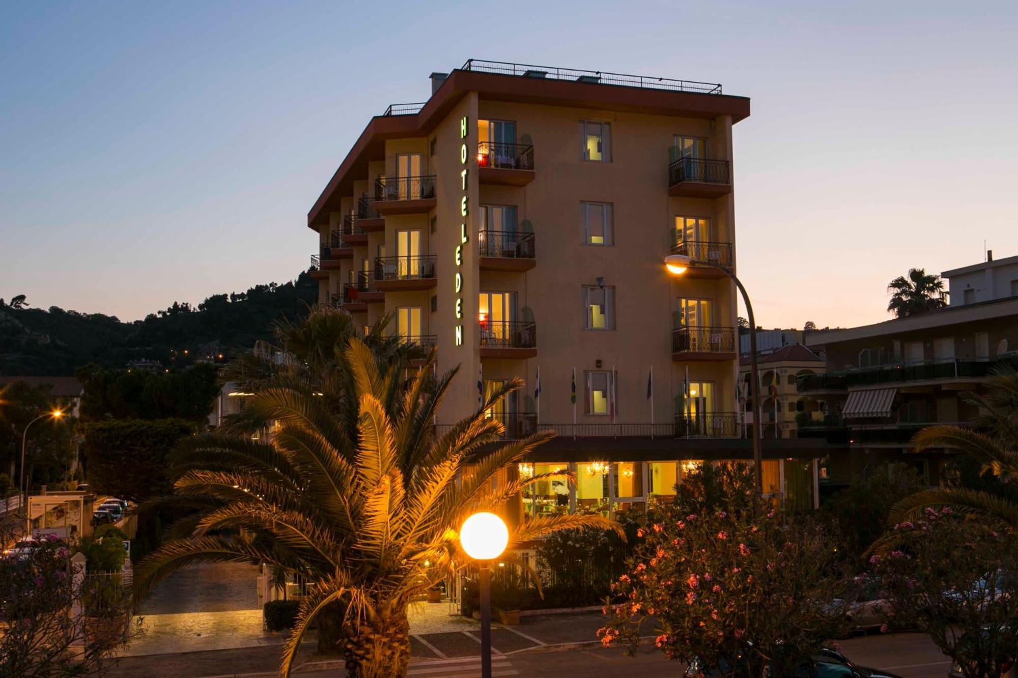 Hotel Eden 3*